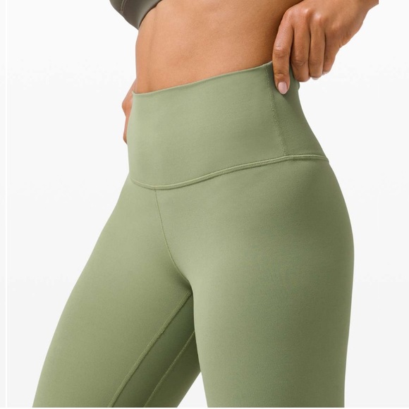 Lululemon Align Pant 25". Size 4. Willow Green. - Picture 4 of 6